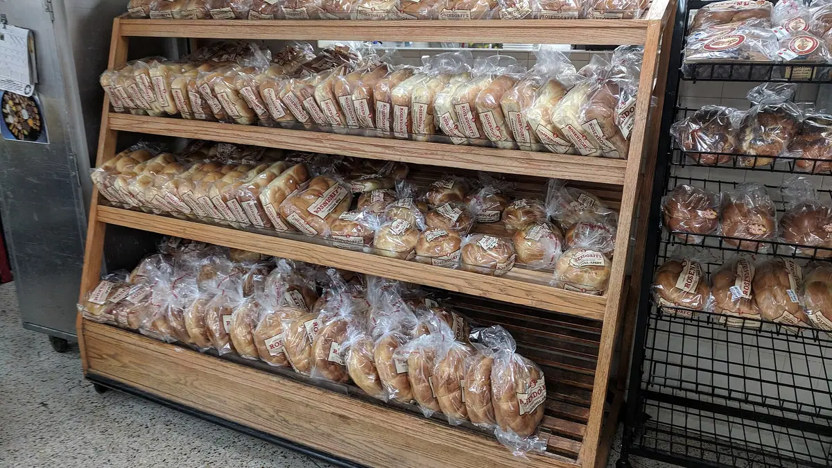 Stacey's – bakery in Ilkeston town centre